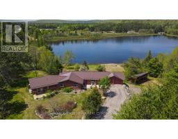 46 SOUTH BAPTISTE LAKE ROAD, hastings highlands, Ontario