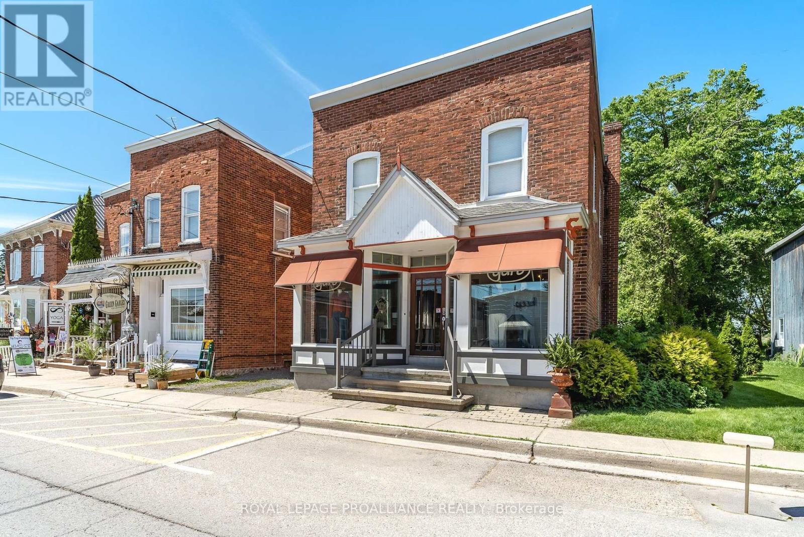 282 BLOOMFIELD MAIN STREET, prince edward county (bloomfield), Ontario