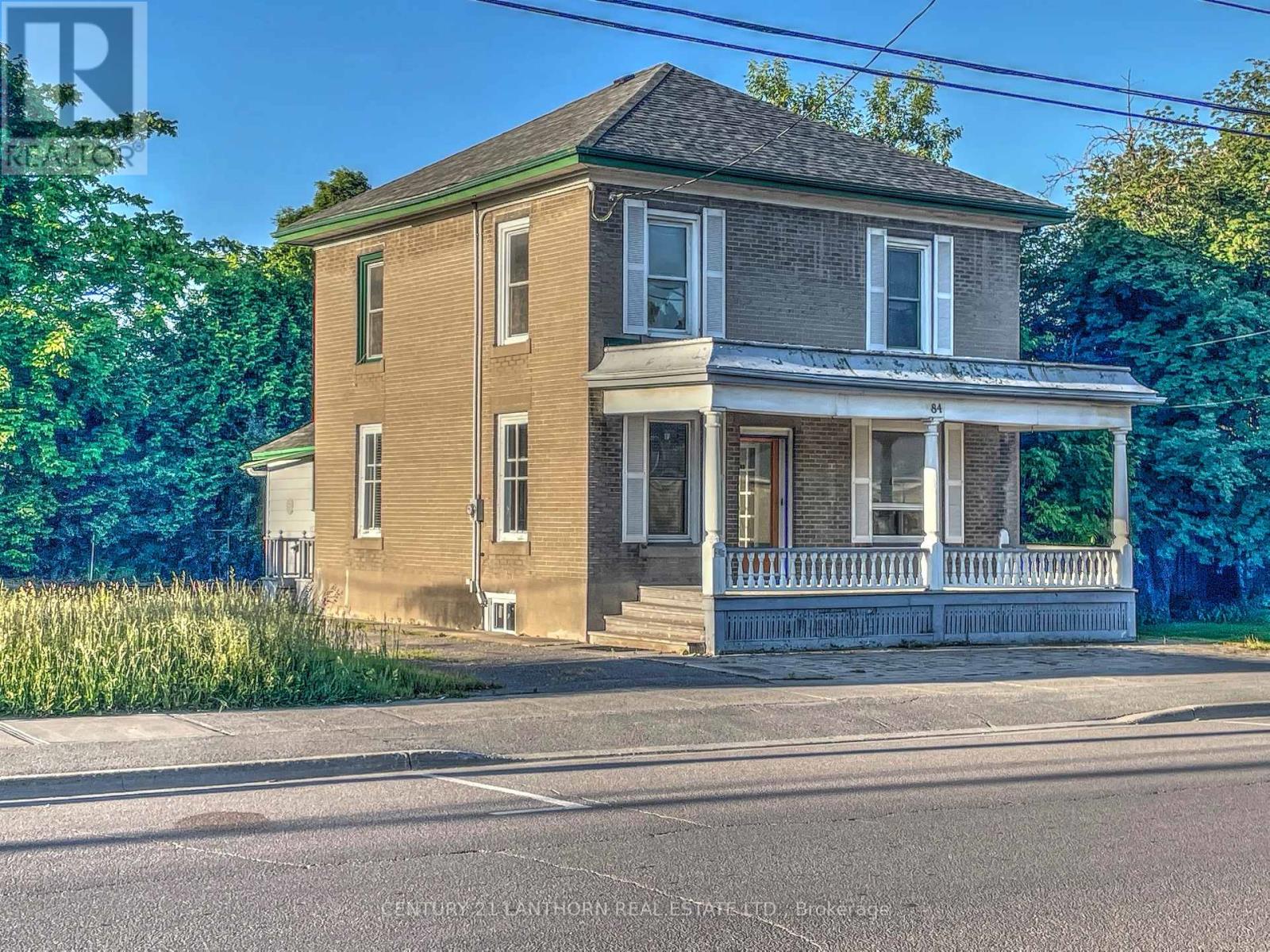 84 PICTON MAIN STREET W, prince edward county (picton), Ontario