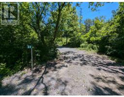 22 RANGER ROAD, prince edward county (ameliasburgh), Ontario