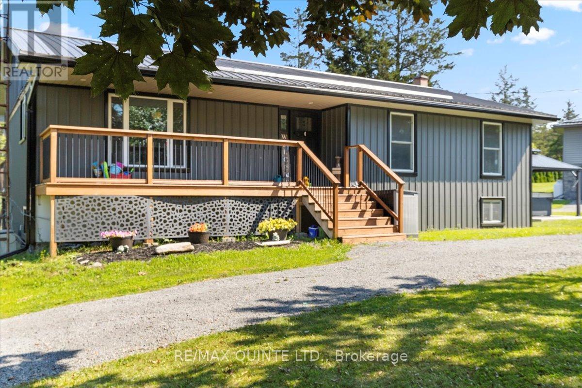 608 COUNTY ROAD 22, prince edward county (sophiasburgh), Ontario