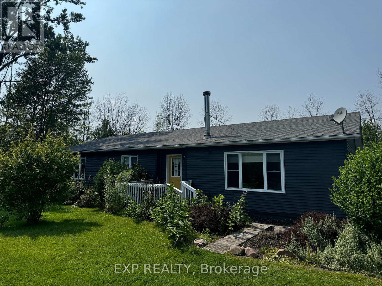 2494 SALEM ROAD, prince edward county (hillier), Ontario