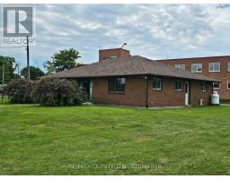 1 MCFARLAND DRIVE, prince edward county (picton), Ontario