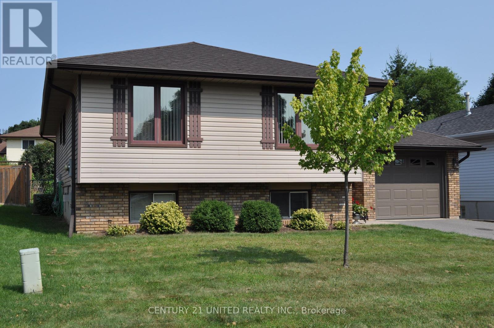 854 STEWART DRIVE, peterborough (ashburnham), Ontario