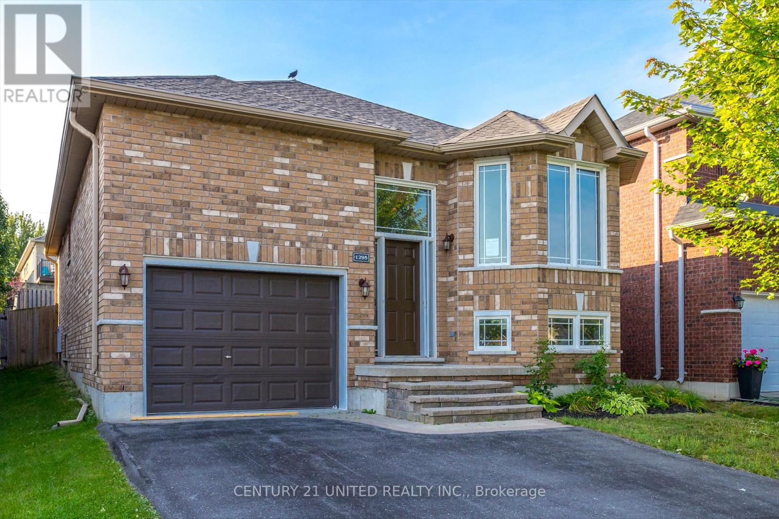 1295 HAGGIS DRIVE, peterborough (monaghan), Ontario