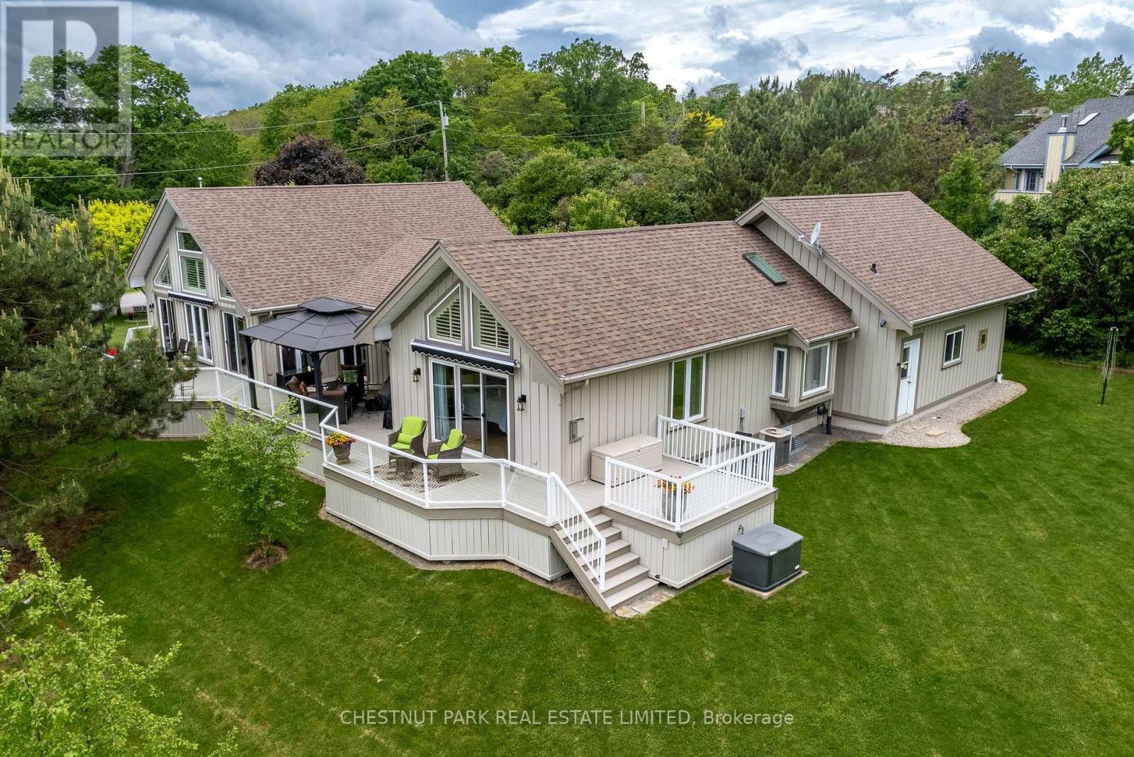 43 SMITHS BAY AVENUE, prince edward county (north marysburgh), Ontario