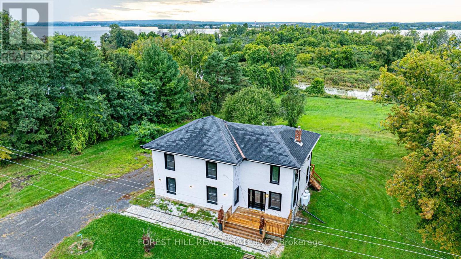 2242 COUNTY ROAD 3, prince edward county (ameliasburgh), Ontario