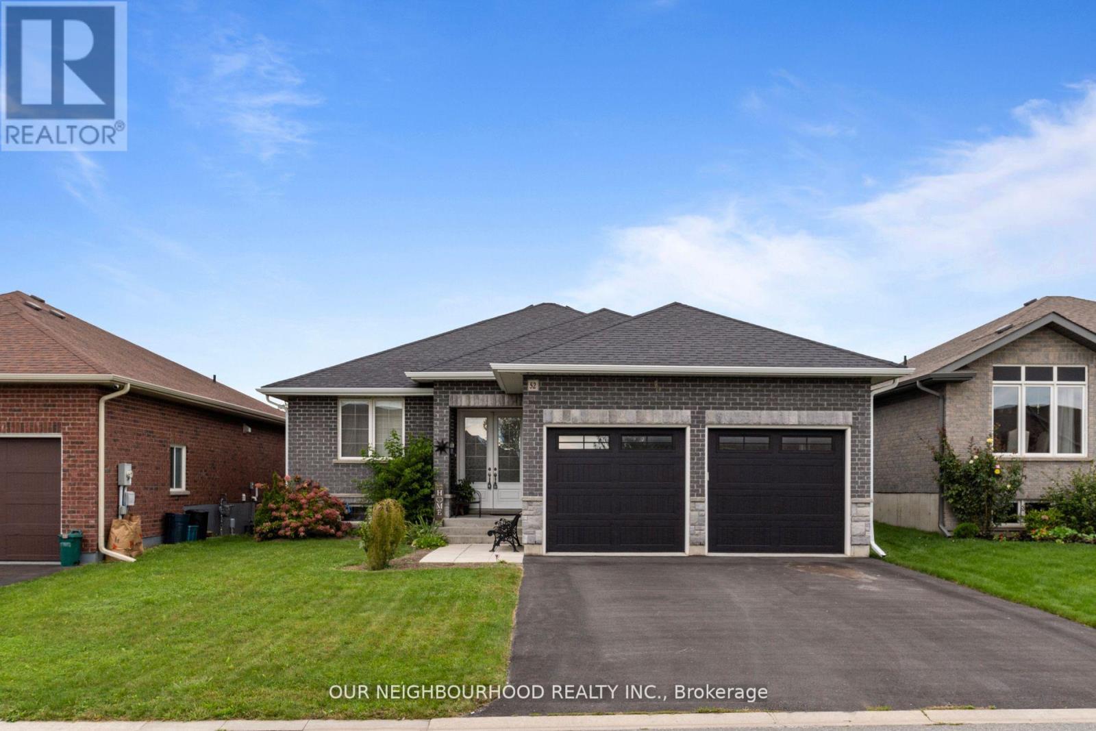 52 MCINTOSH CRESCENT, quinte west, Ontario