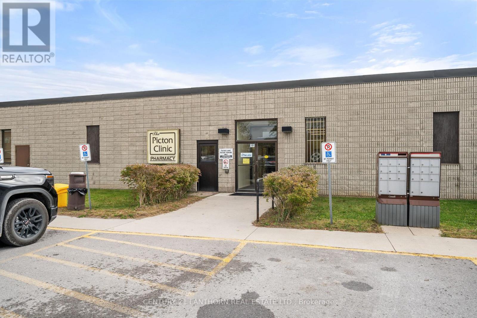 389 UNIT - 5  PICTON MAIN STREET, prince edward county (picton), Ontario