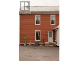 1 LAKE STREET, prince edward county (picton), Ontario