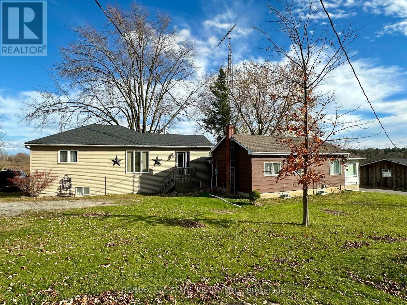 721 HIAWATHA LINE, otonabee-south monaghan, Ontario