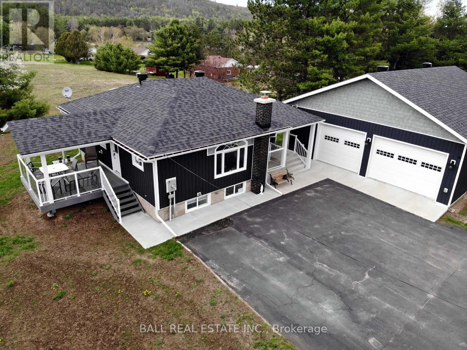 126 SOUTH BAPTISTE LAKE ROAD, bancroft, Ontario