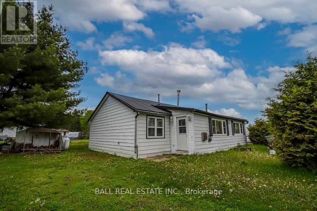 24 PAUDASH LAKE ROAD, bancroft, Ontario