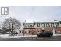 373A QUEEN STREET, peterborough (downtown), Ontario